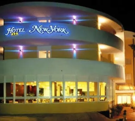 New York فندق 4*