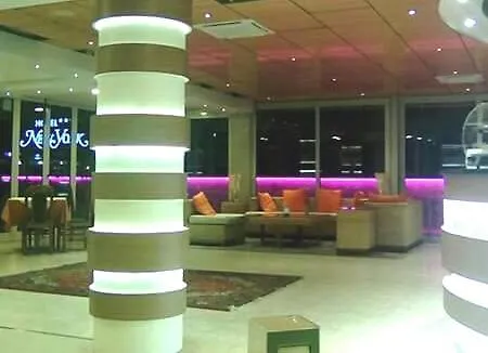 Отель New York Линьяно-Саббьядоро